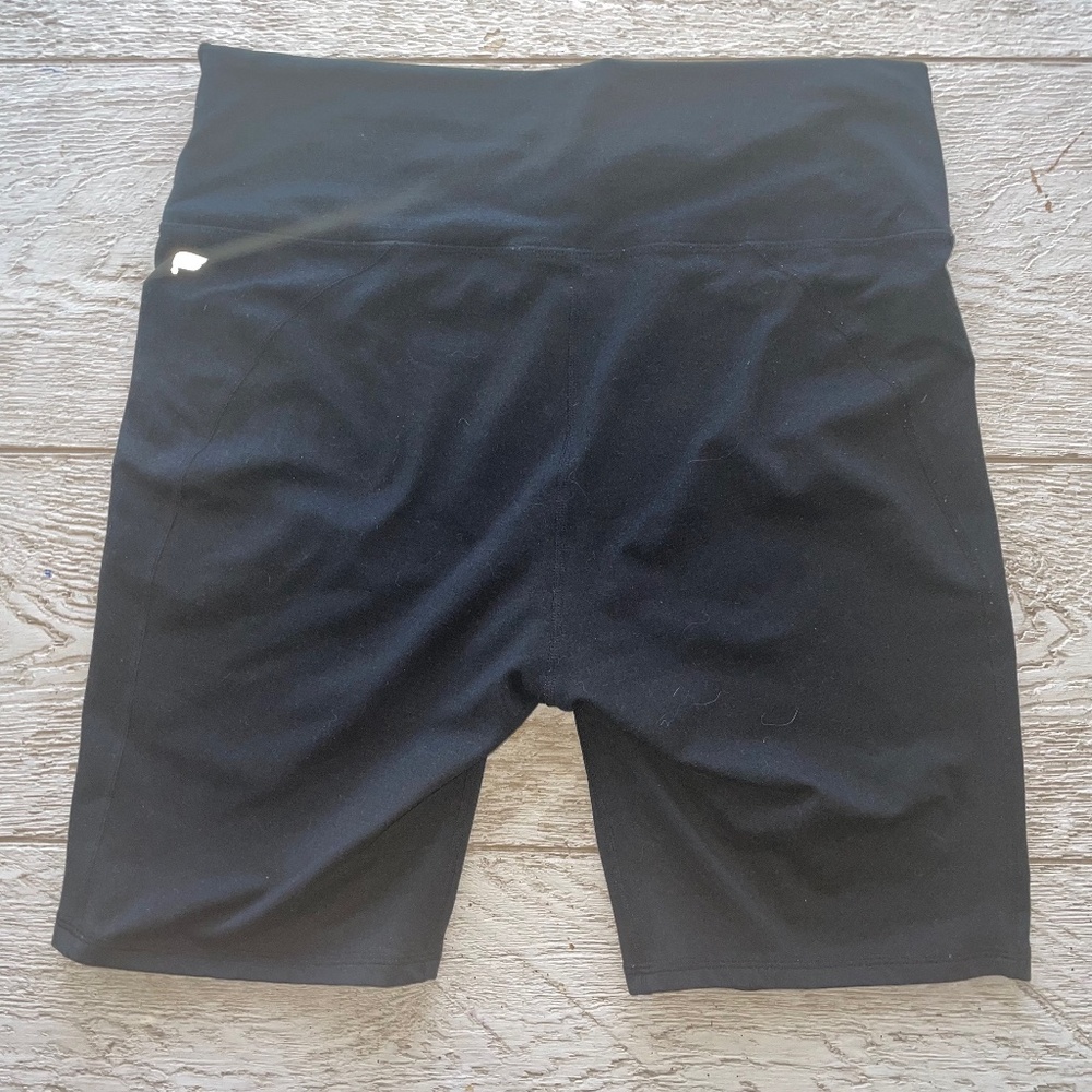 Fabletics Black Bike Shorts Size Large